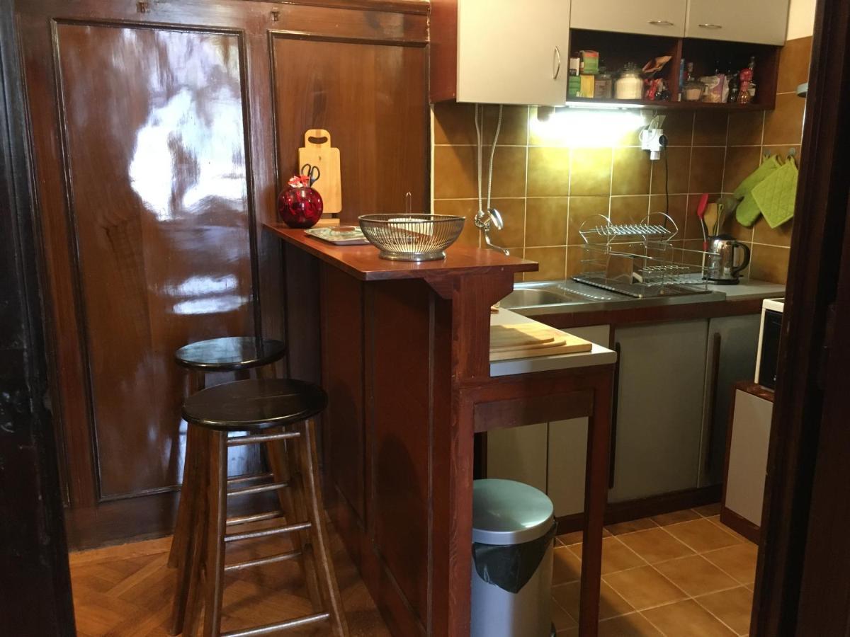 Apartment Parliament Park Belgrado Esterno foto