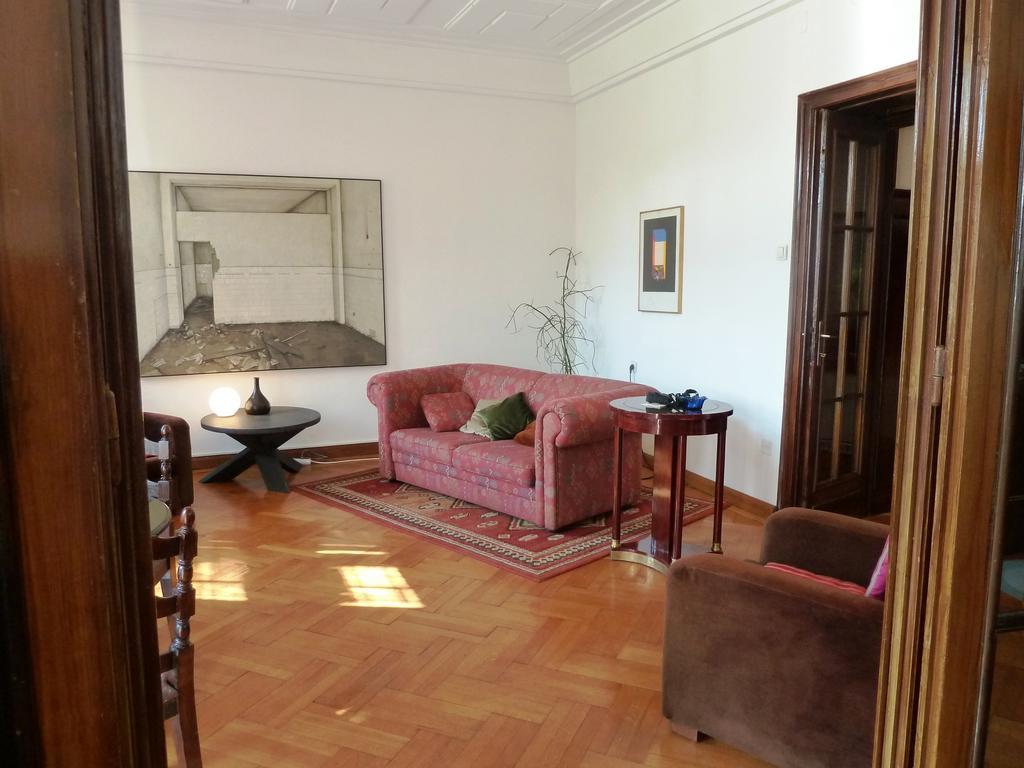 Apartment Parliament Park Belgrado Esterno foto