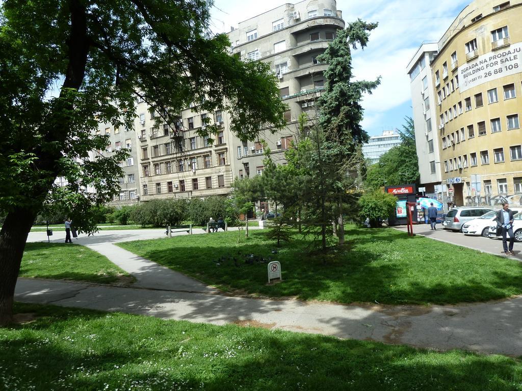 Apartment Parliament Park Belgrado Esterno foto