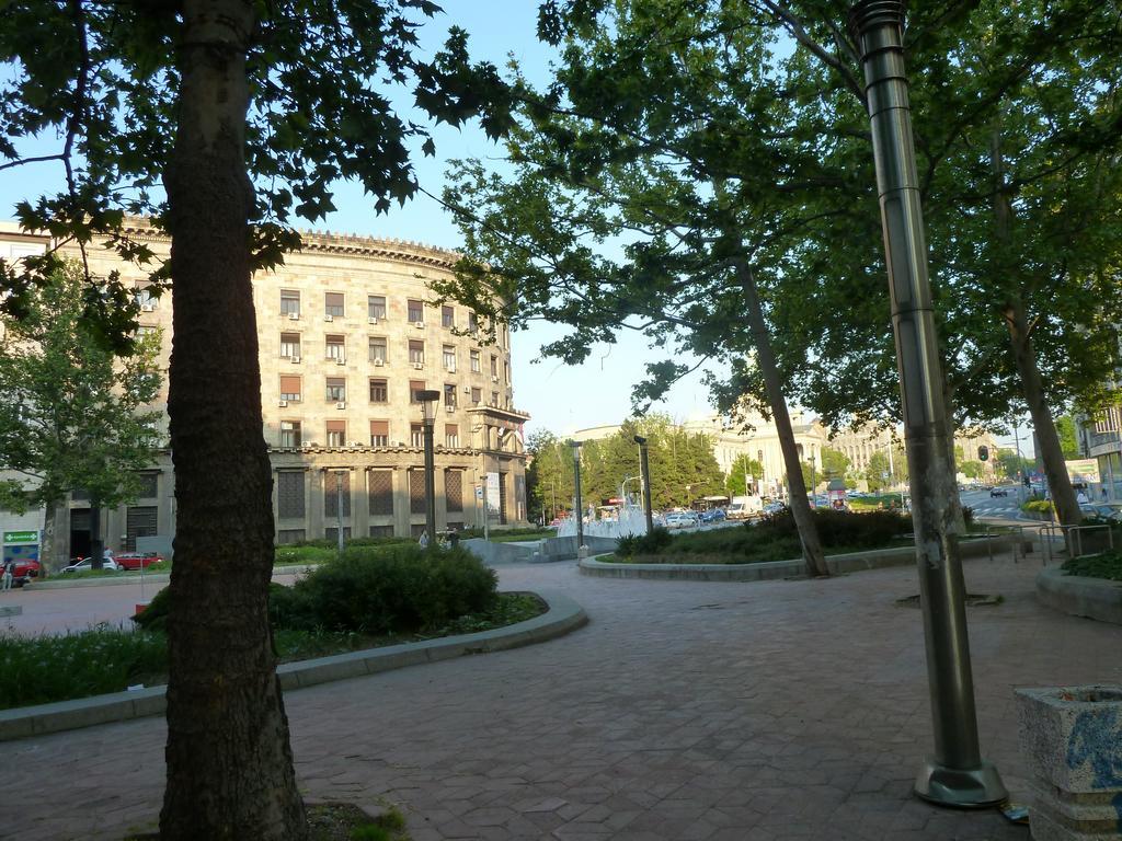 Apartment Parliament Park Belgrado Esterno foto
