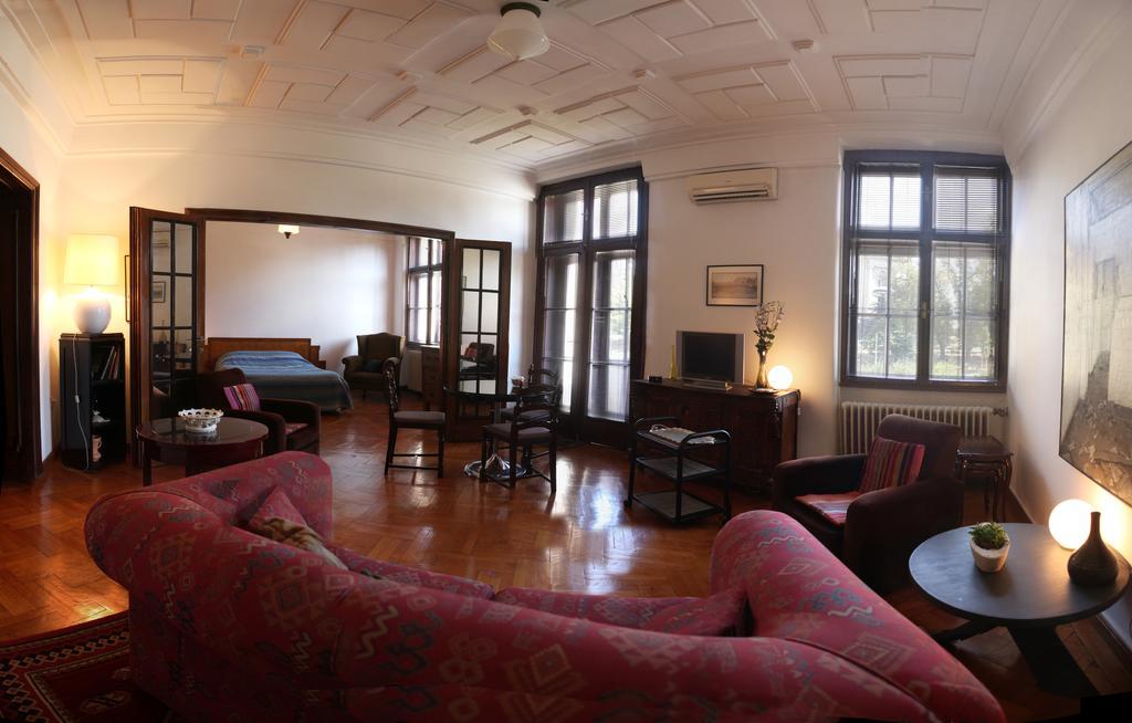 Apartment Parliament Park Belgrado Esterno foto