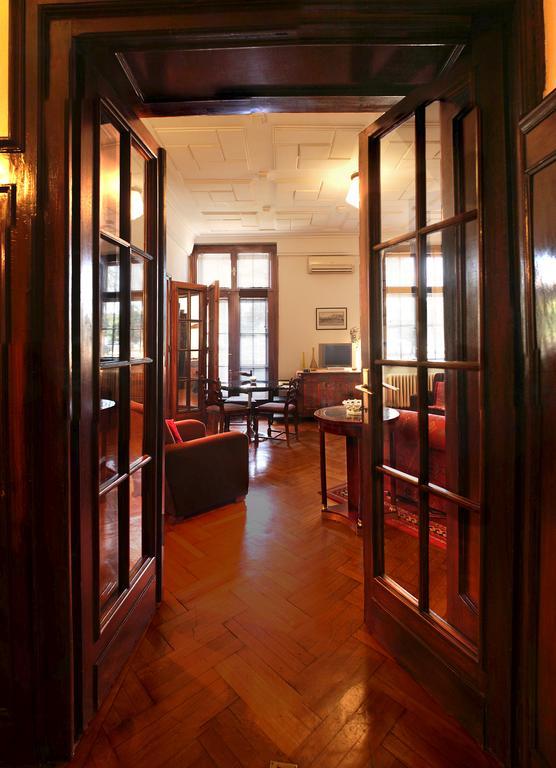 Apartment Parliament Park Belgrado Esterno foto
